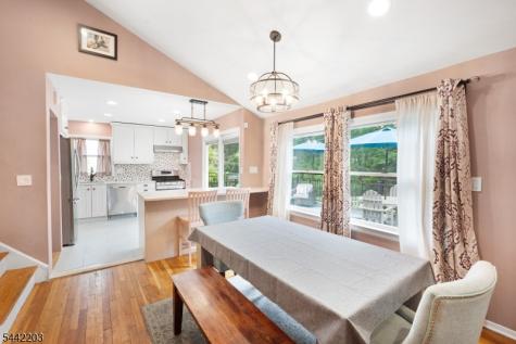 41 Holly Glen Lane Berkeley Heights NJ 07922