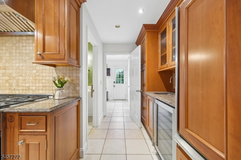 1262 Mount Airy Road Bernards NJ 07920