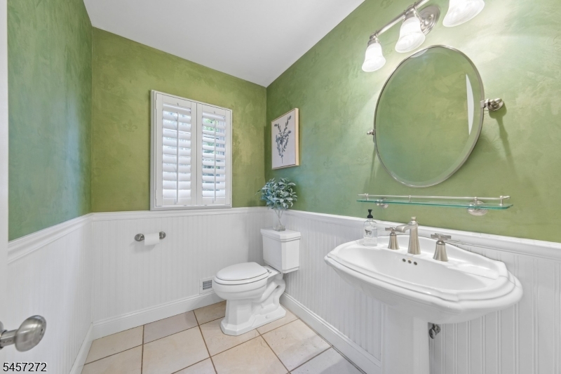 1262 Mount Airy Road Bernards NJ 07920