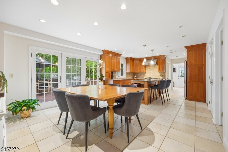 1262 Mount Airy Road Bernards NJ 07920