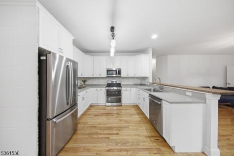 80 Skytop Road Andover NJ 07860