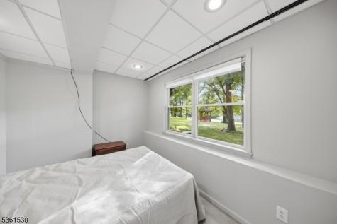 80 Skytop Road Andover NJ 07860