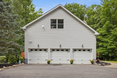 80 Skytop Road Andover NJ 07860