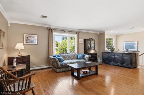 7 Strickland Avenue Little Falls NJ 07424