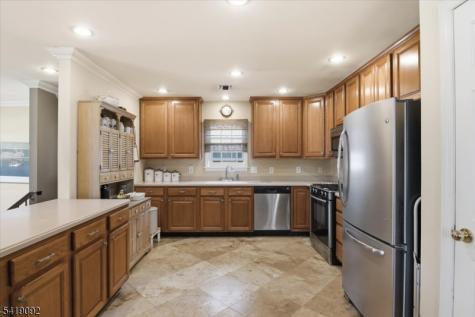 7 Strickland Avenue Little Falls NJ 07424