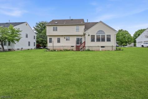 10 Julie Court Franklin NJ 08873