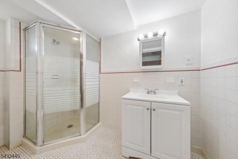 26 Lafayette Avenue East Orange NJ 07017