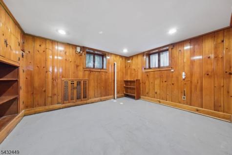 26 Lafayette Avenue East Orange NJ 07017