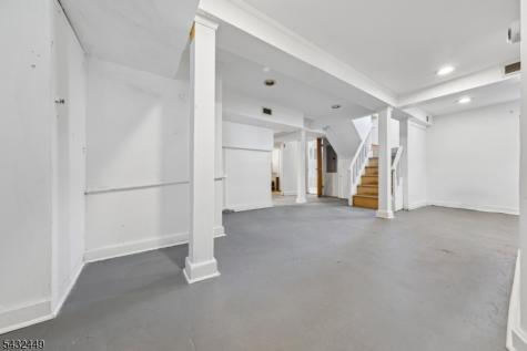 26 Lafayette Avenue East Orange NJ 07017