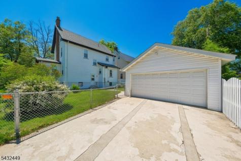26 Lafayette Avenue East Orange NJ 07017