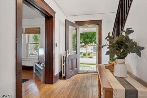7 Morris Plains Avenue Morris Plains NJ 07950
