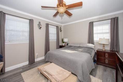 802 Riverbend Drive Clark NJ 07066