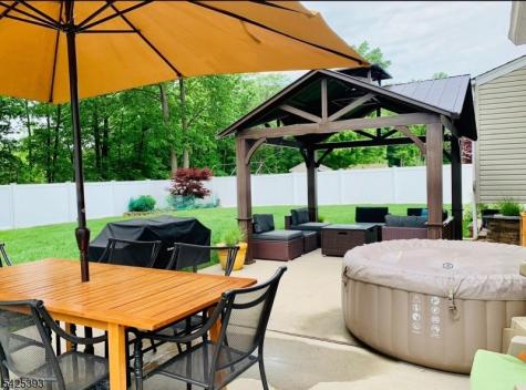 802 Riverbend Drive Clark NJ 07066