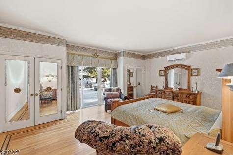 12 E Saddle River Road Saddle River NJ 07458