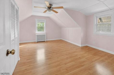717 Galvin Avenue Roselle NJ 07203