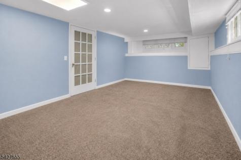 717 Galvin Avenue Roselle NJ 07203