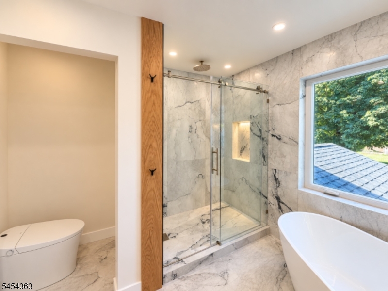 27 Taylortown Road Montville NJ 07045