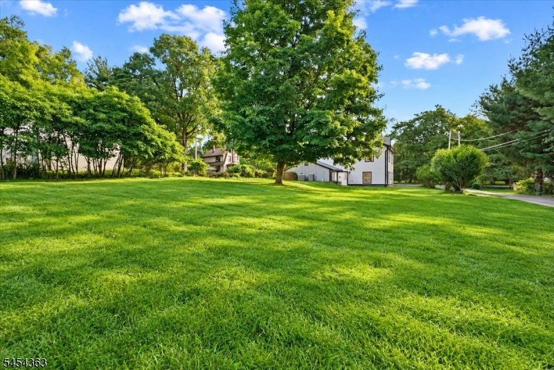 27 Taylortown Road Montville NJ 07045