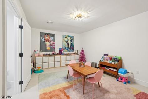 388 Freemans Lane Franklin Lakes NJ 07417