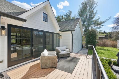 388 Freemans Lane Franklin Lakes NJ 07417