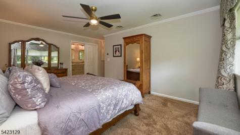 23 Erli Street Wayne NJ 07470