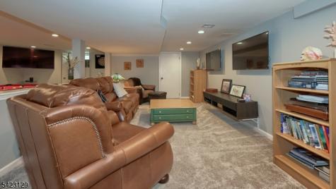23 Erli Street Wayne NJ 07470