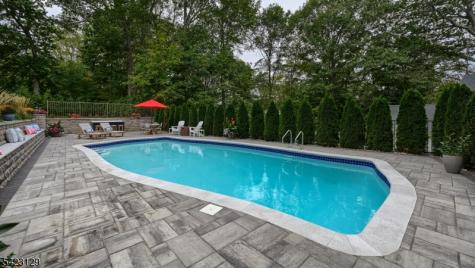 23 Erli Street Wayne NJ 07470