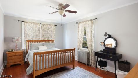 24 Greaves Place Cranford NJ 07016