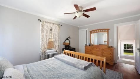 24 Greaves Place Cranford NJ 07016