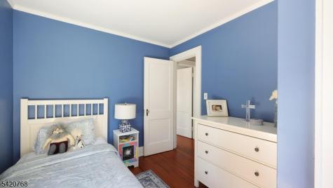24 Greaves Place Cranford NJ 07016