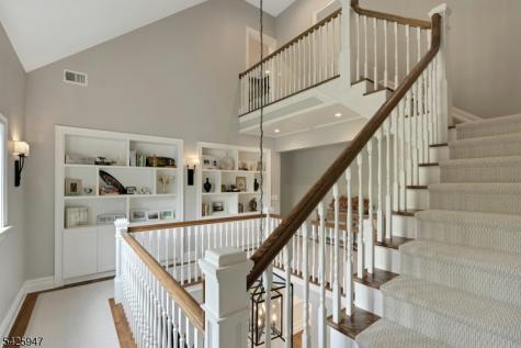 138 Oakwood Road Watchung NJ 07069