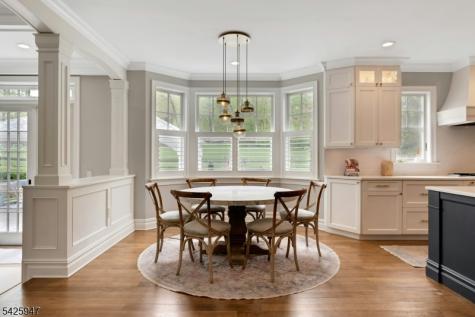 138 Oakwood Road Watchung NJ 07069