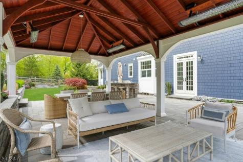 138 Oakwood Road Watchung NJ 07069