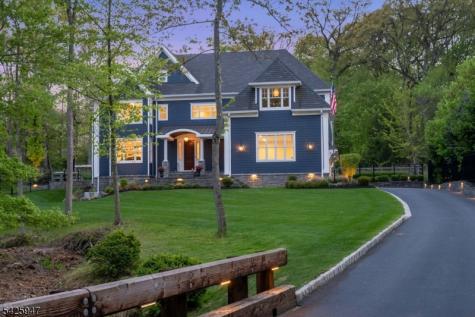 138 Oakwood Road Watchung NJ 07069