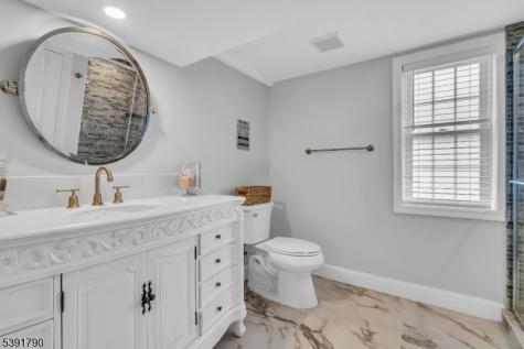 698 Foothill Road Bridgewater NJ 08807