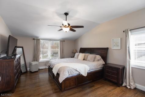 22 Andrew Street Green Brook NJ 08812