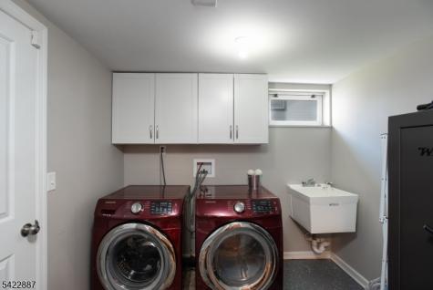 22 Andrew Street Green Brook NJ 08812