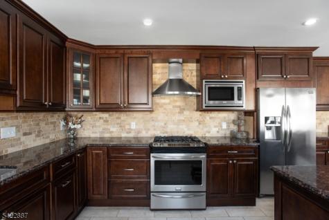 22 Andrew Street Green Brook NJ 08812