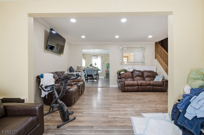 305 Stockton Avenue Roselle NJ 07203