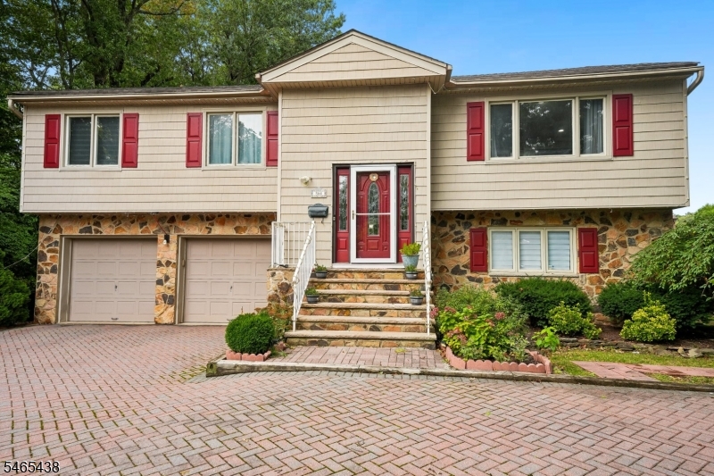564 Mountain Avenue Springfield NJ 07081