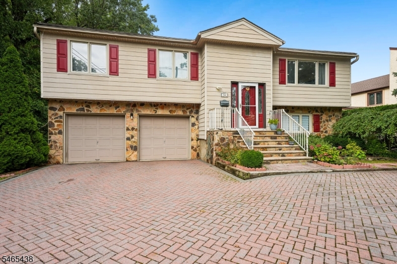 564 Mountain Avenue Springfield NJ 07081