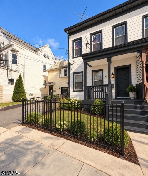 425 Catherine Street Elizabeth NJ 07201