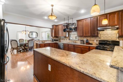 238 Park Avenue Teaneck NJ 07666