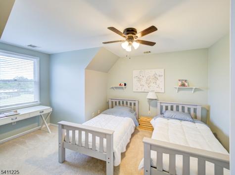 33 Kappus Road Alexandria NJ 08848