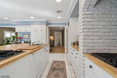 57 Washington Drive Watchung NJ 07069