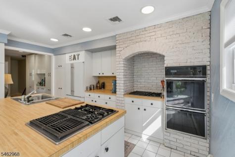 57 Washington Drive Watchung NJ 07069