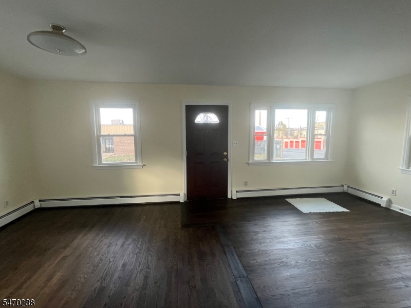 586 Sweetland Avenue Hillside NJ 07205