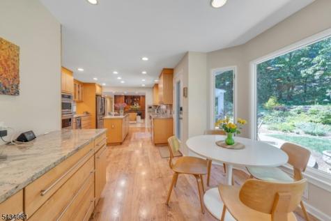 130 Pearl Brook Drive Clifton NJ 07013