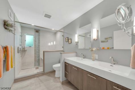 130 Pearl Brook Drive Clifton NJ 07013
