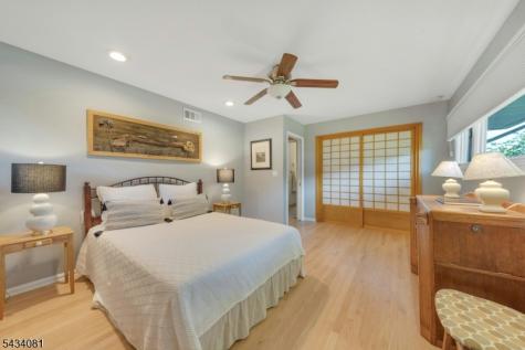 130 Pearl Brook Drive Clifton NJ 07013